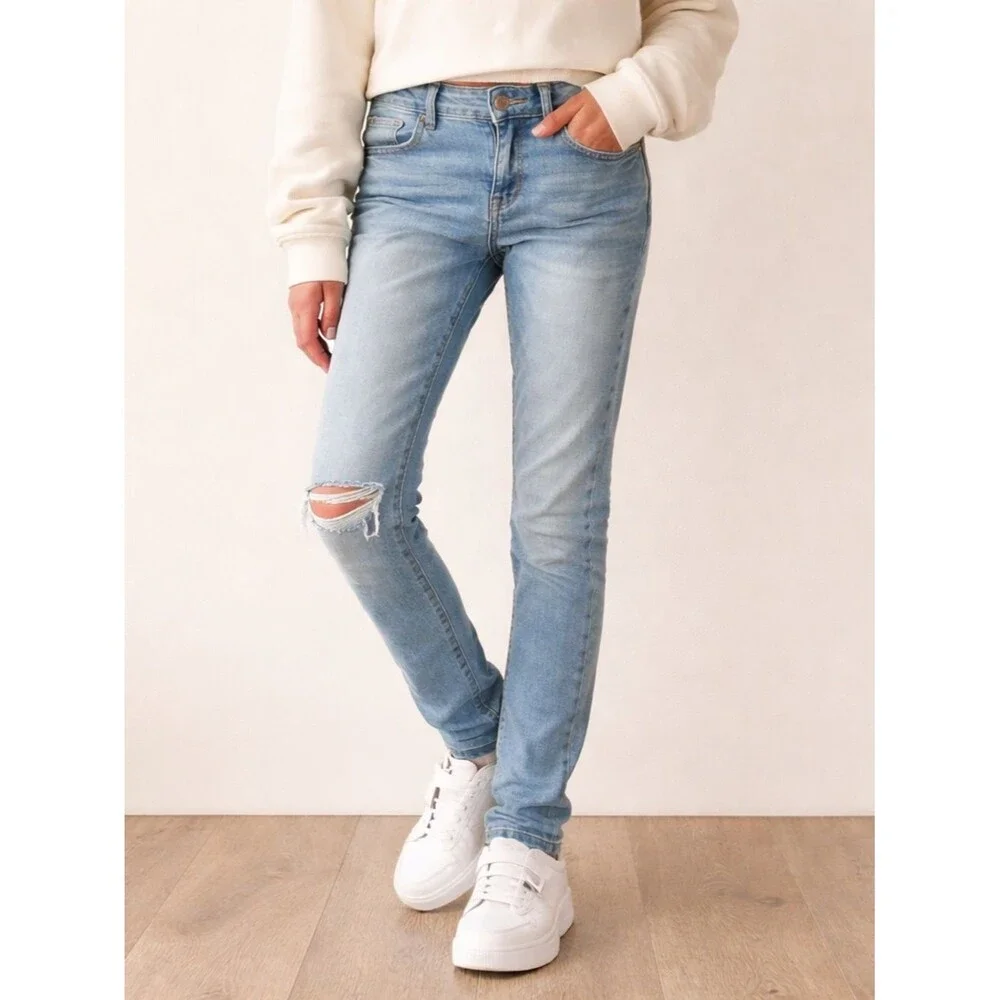 Old Navy Rockstar Girls Jeans Size 10 Skinny Distressed Light Wash Denim